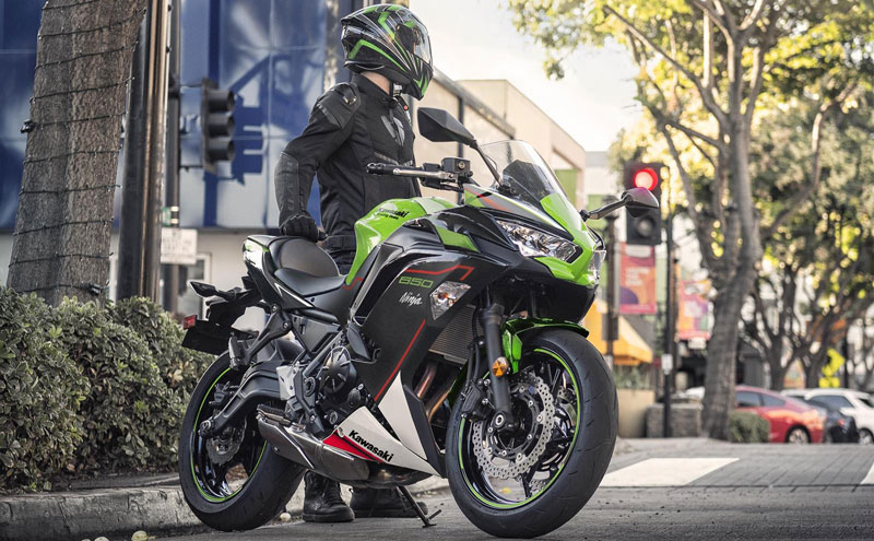 Kawasaki Motorcycle dealer in Yorkshire | Cobb & Jagger Kawasaki